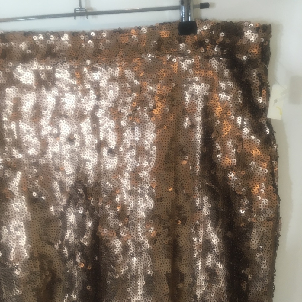 New Bar III XXL copper bronzey pencil sequin skirt - Picture 3 of 8